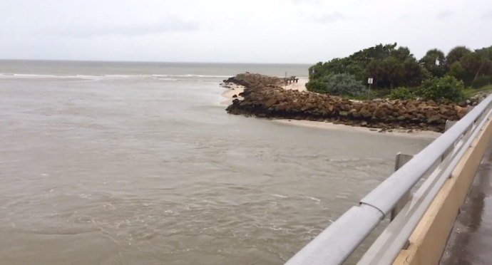 Water Ripping Out Of Bay Through Blind Pass, Hurricane Irma, Sanibel & Captiva, 9 AM/E Update, September 10, 2017.