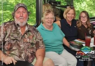 Joe Burnsed Family Photo.